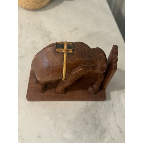 Vintage Hand Carved Bohemian Wooden Smiling Elephant Bookend 6.5"‎ Tall 8" Long - Picture 5 of 8